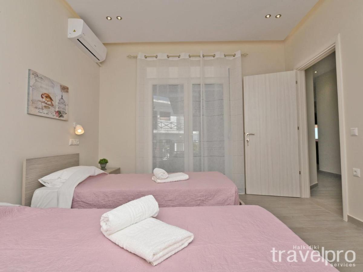 Sabbia Apartments Seafront By Rentalspro Services - Nea Moudania Halkidiki Eksteriør billede