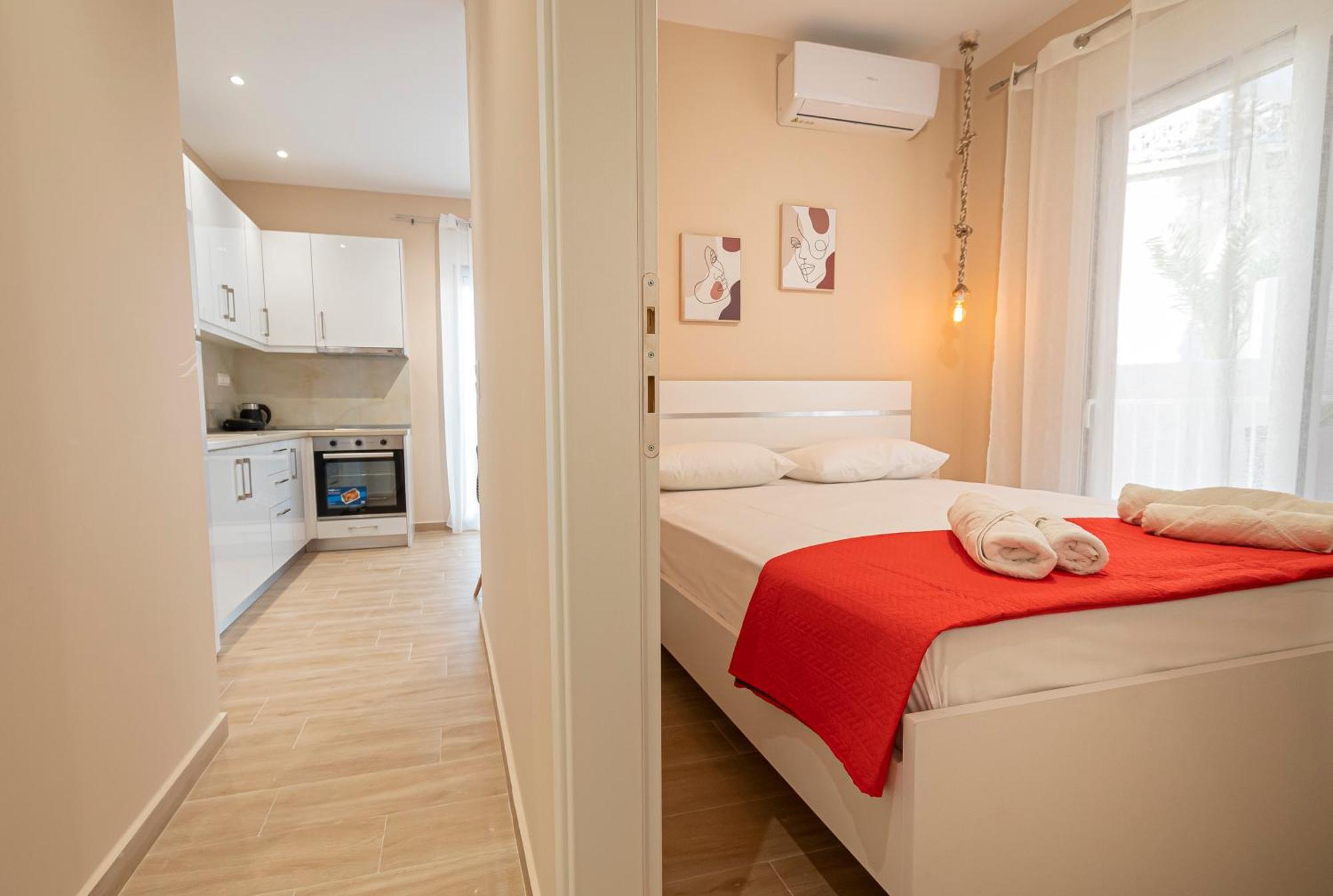 Sabbia Apartments Seafront By Rentalspro Services - Nea Moudania Halkidiki Eksteriør billede
