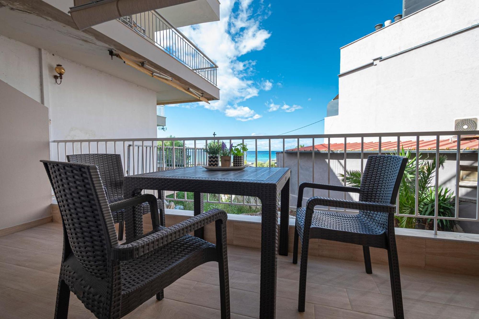 Sabbia Apartments Seafront By Rentalspro Services - Nea Moudania Halkidiki Eksteriør billede